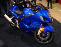 Suzuki Luncurkan All New Hayabusa 2021: Legenda Hyperbike Kembali dengan Inovasi Canggih
