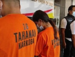 Penggerebekan Narkoba: Keluarga di Bekasi Terlibat dalam Jaringan Pengedar Sabu
