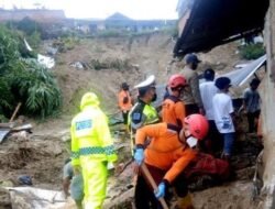 Dua Pegawai BRI Tewas Tertimbun Longsor di Kabupaten Karo