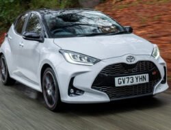 Menelusuri Keunggulan Toyota Yaris: Mobil Hatchback Modern