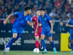 Park Hang-seo dan Kim Sang-sik: Vietnam Bertekad untuk Merebut Kembali Piala AFF dari Thailand