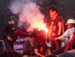 Aksi Massa Tolak RUU TNI: Jalan Gatsu Tersendat oleh Suara Rakyat