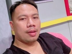 Vicky Prasetyo Gelar Mandi Kembang Sebelum Shalat Ied, Inilah Alasannya