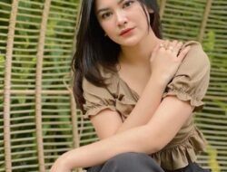 Mahalini Tampil Menawan dalam Gamis Sederhana saat Lebaran