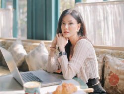 Nita Gunawan Hadapi Tuduhan Oplas dengan Santai: “Kecantikan Itu Proses”