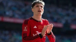 Garnacho Tinggalkan MU untuk Chelsea: Sebuah Peluang Baru