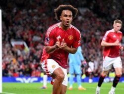 Manchester United Tertahan di Kandang, Fernandes Gagal Penalti