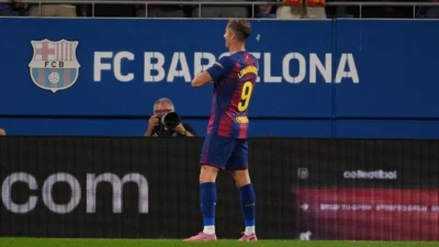 Robert Lewandowski Nyaman Sebagai Supersub di Barcelona
