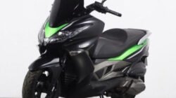 Kawasaki J300: Skuter Matic yang Siap Menggebrak Pasar
