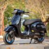 Vespa GTS 300 Super Tech 2025: Teknologi dan Desain yang Mengagumkan