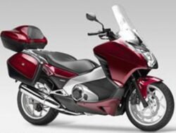 Honda Integra: Skutik Premium dengan Fitur Unggul