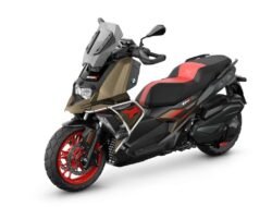 BMW C 400 X: Skutik Premium dengan Beragam Fitur Unggulan