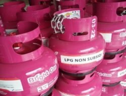 Penggerebekan Gas LPG Subsidi di Pekanbaru: Polisi Amankan Ratusan Tabung
