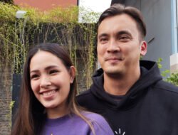 Lady Nayoan Tegaskan Suami Tidak Pensiun, Fokus pada Film dan Pelayanan
