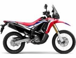 Honda CRF1000L Africa Twin: Motor Dual Sport yang Tangguh