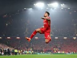 Kartu Merah Luis Diaz: Kontroversi dalam Kemenangan Bayern Muenchen