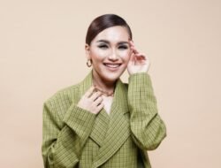 Ayu Ting Ting: Memenuhi Kewajiban Sebagai Anak, Bukan ‘ATM Berjalan’