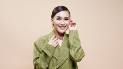 Ayu Ting Ting: Memenuhi Kewajiban Sebagai Anak, Bukan ‘ATM Berjalan’