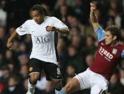 Manchester United Kembali Terkecoh di Markas Aston Villa