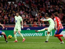 Barcelona Sukses Mengalahkan Atletico dan Menjauh dari Madrid