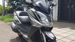 Skuter Ideal untuk Berkendara di Perkotaan dan Touring