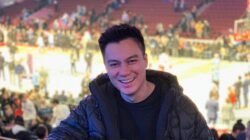 Baim Wong Terharu Kenang Ibunda di Hari Raya “Kenangan Sederhana Selalu Membuat Rindu”