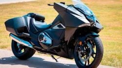 Honda NM4 Vultus: Inovasi dan Desain yang Membuatnya Unggul di Kelasnya