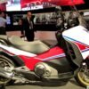 Honda Integra: Skuter Besar yang Menghadirkan Kenyamanan dan Efisiensi