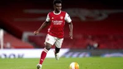 Bukayo Saka Girang Persembahkan Kemenangan di Laga ke-300 — Evaluasi, Pujian, dan Ambisi