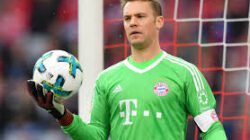 Alarm di Allianz Arena: Manuel Neuer Cedera Betis saat Bayern Menang 4-1 atas Gladbach
