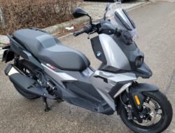 BMW C 400 X: Skutik Premium yang Diam-Diam Jadi Pilihan Serius Pengendara Kota