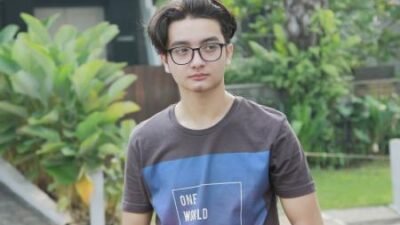 Tanpa Ribut-ribut, Bryan Domani Hadir di Pernikahan Tetangga