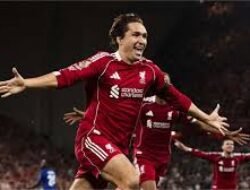Federico Chiesa Tak Ingin Hanya Jadi Pelengkap di Liverpool, Sinyal Perpisahan Mulai Terlihat